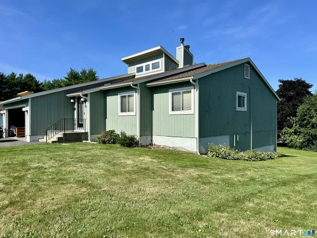 93 Woodland Avenue