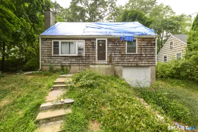 34 Deepwood Lane, Norwalk, CT