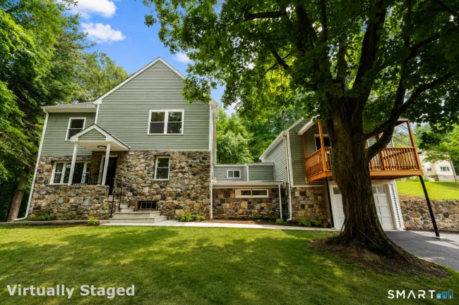 28 Spruce Mountain Road