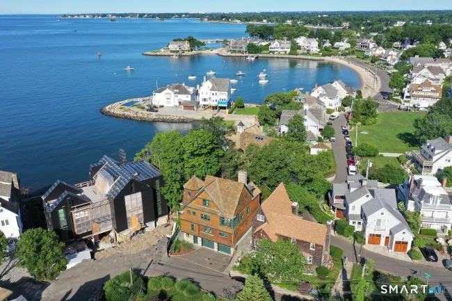 14 Rocky Point Road, Norwalk, CT