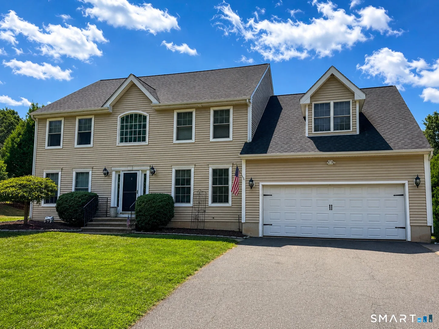 24 Round Hill Road, Manchester, CT