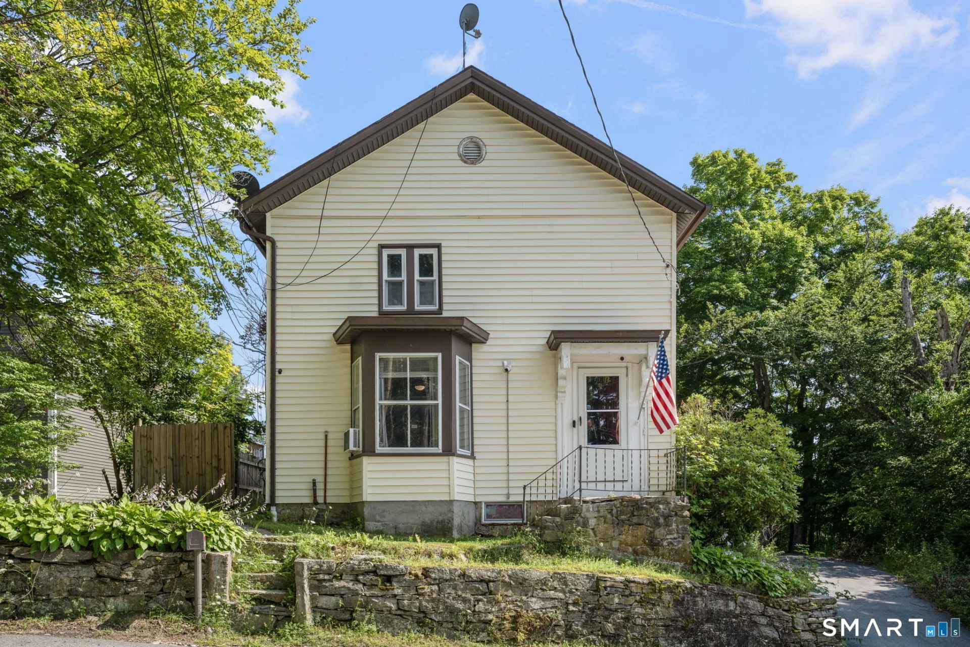 9 Hammond Street, Putnam, CT