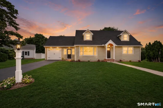 129 Asher Avenue, Stonington, CT