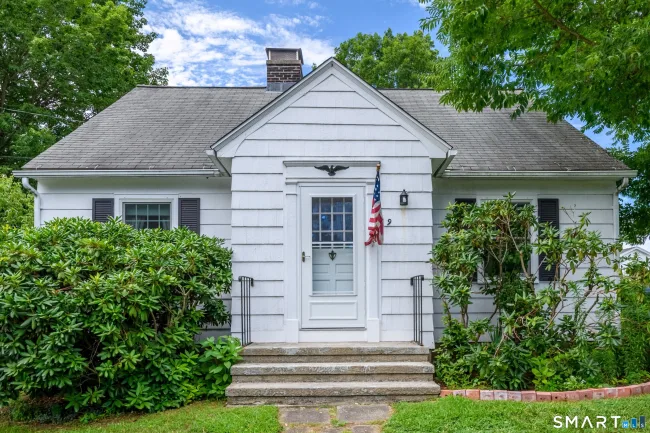 9 Maple Avenue