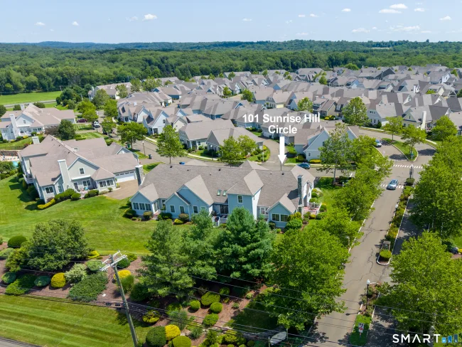 101 Sunrise Hill Circle #101, Orange, CT
