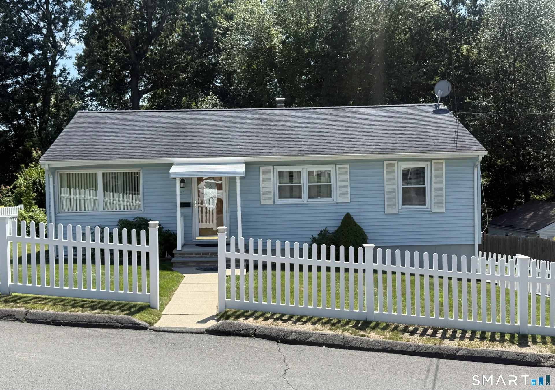 81 Alberta Street, Waterbury, CT