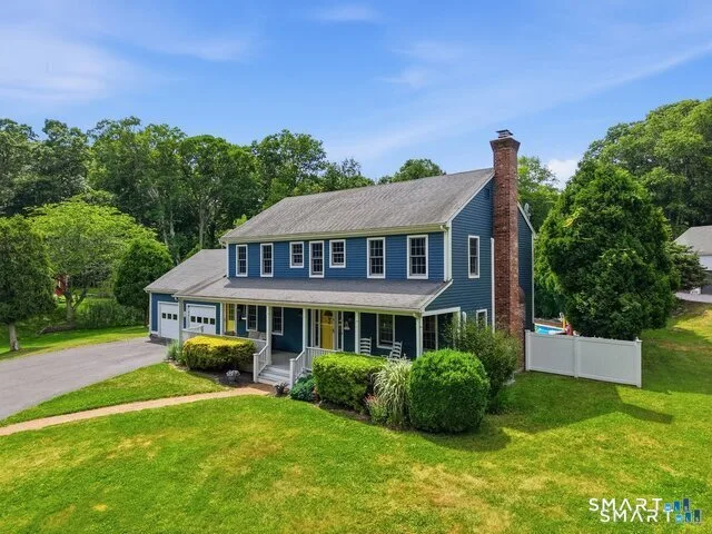 7 Goundry Drive, Waterford, CT
