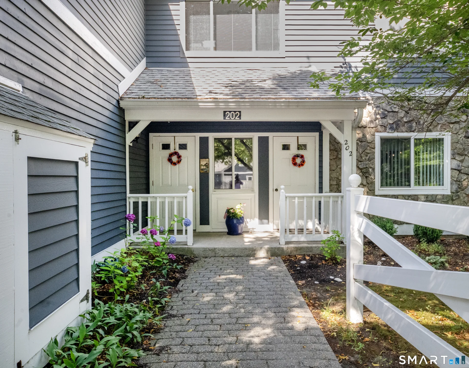 202 Windgate Circle #E, Monroe, CT