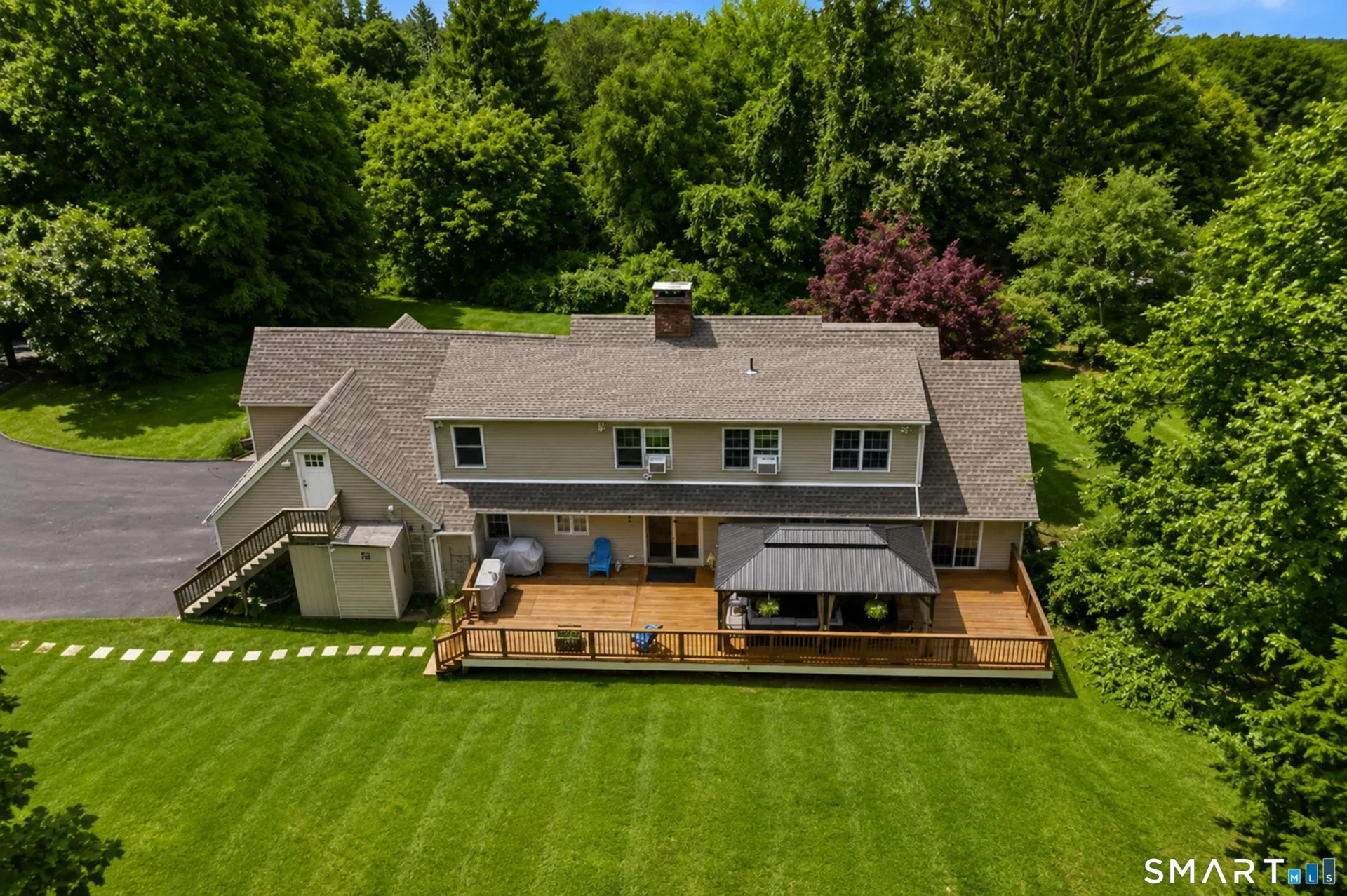 119 Obtuse Hill Road, Brookfield, CT