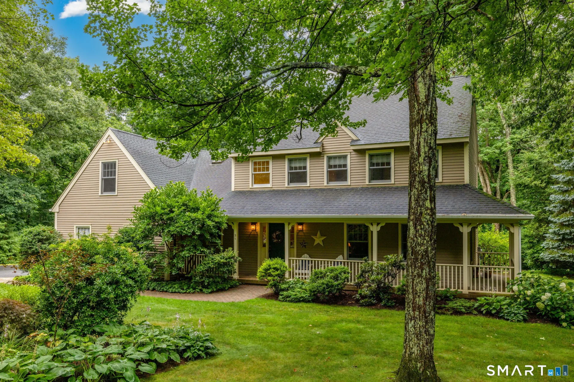 31 Knollwood Drive, New Hartford, CT
