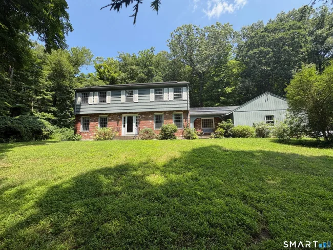 50 Deerfield Drive, Easton, CT