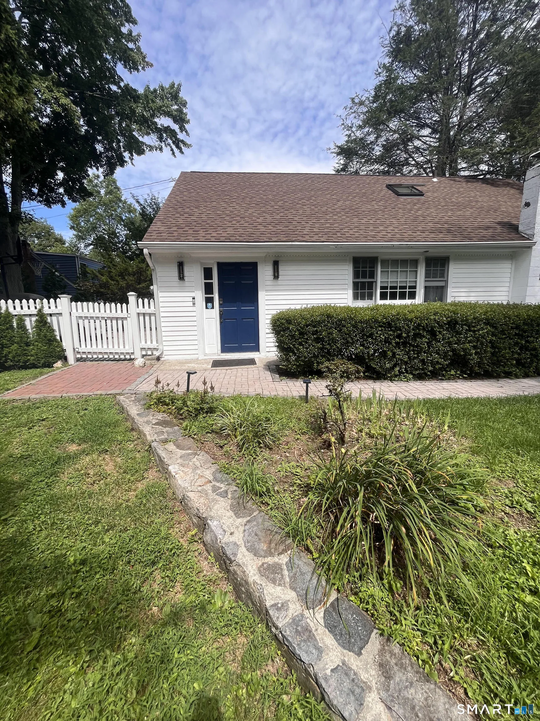2196 North Benson Road, Fairfield, CT