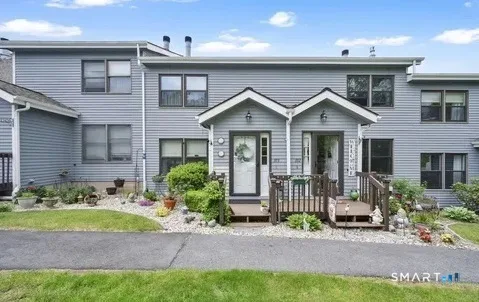 102 Lake Vista Drive #102, East Hampton, CT