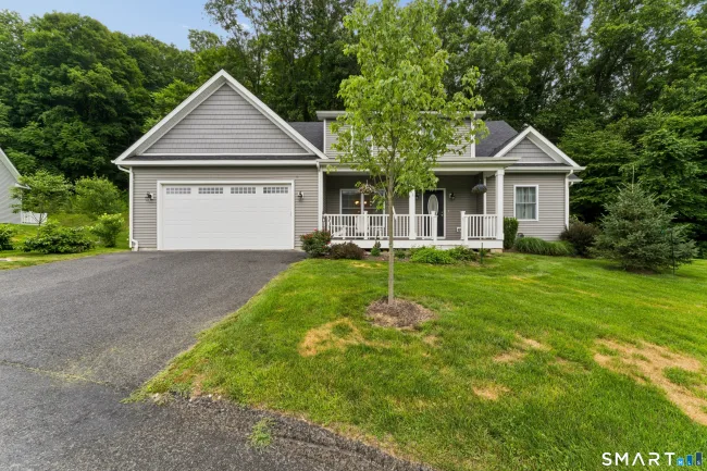 7 Tall Oaks Drive #7