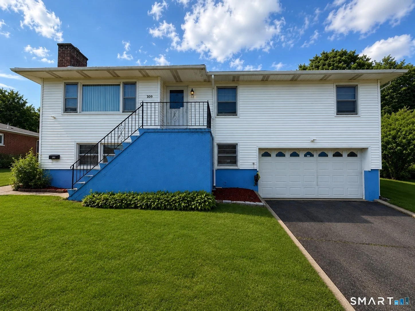 109 Hotchkiss Street, Waterbury, CT