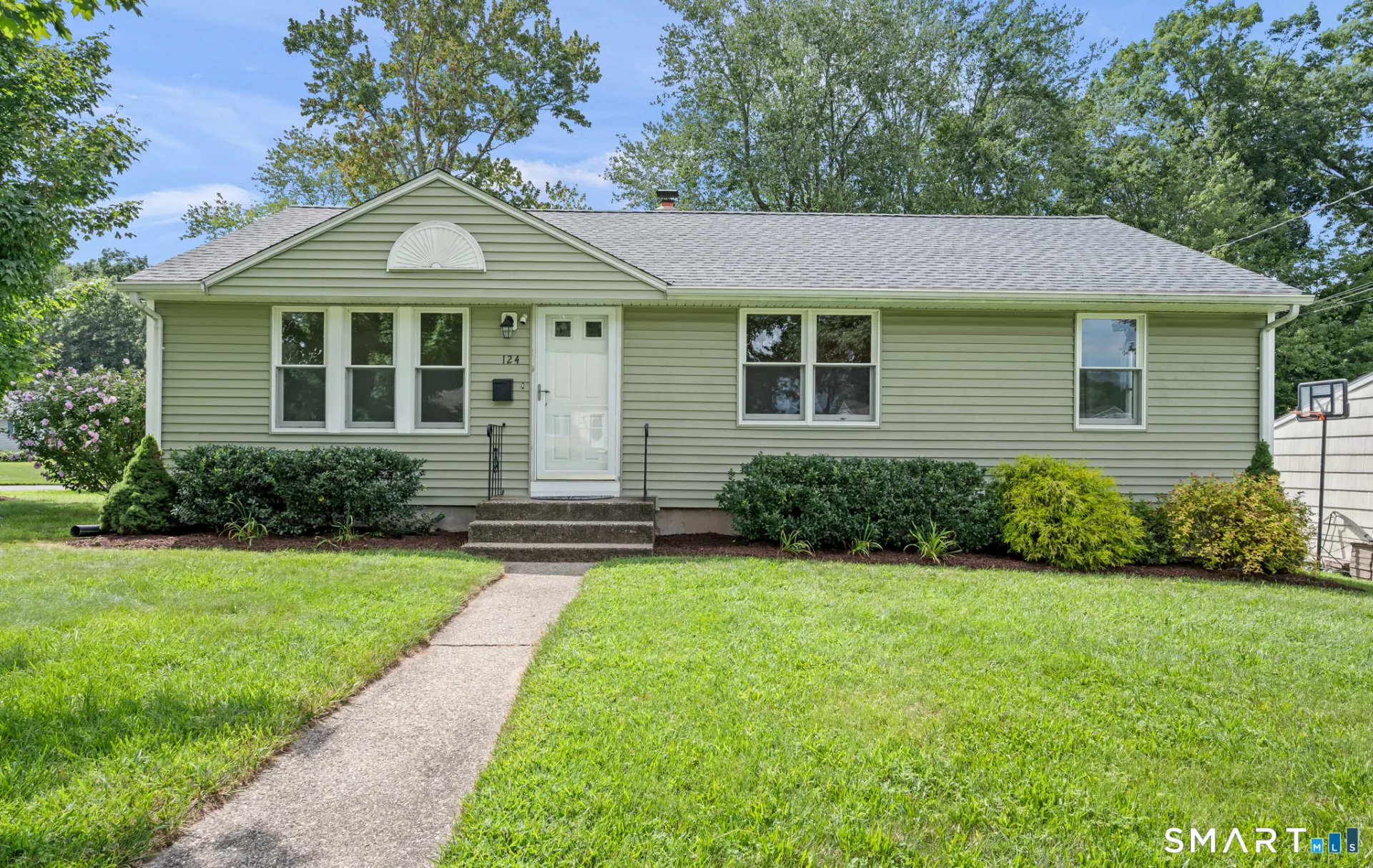 124 Hepworth Street, Bristol, CT