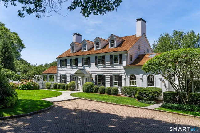 6 Clapboard Hill Road