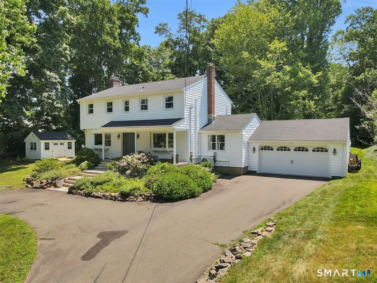 186 Alps Road, Branford, CT