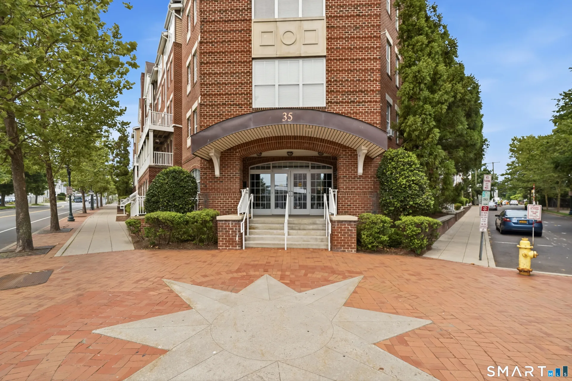 35 W Broad Street #305, Stamford, CT