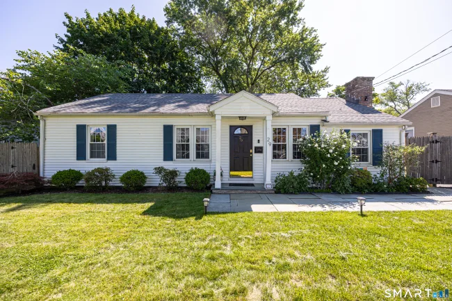 29 Sutton Drive, Stamford, CT