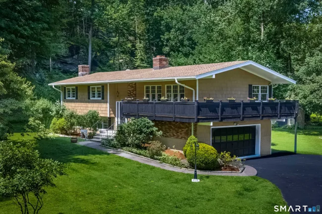 719 Mountain Laurel Road, Fairfield, CT