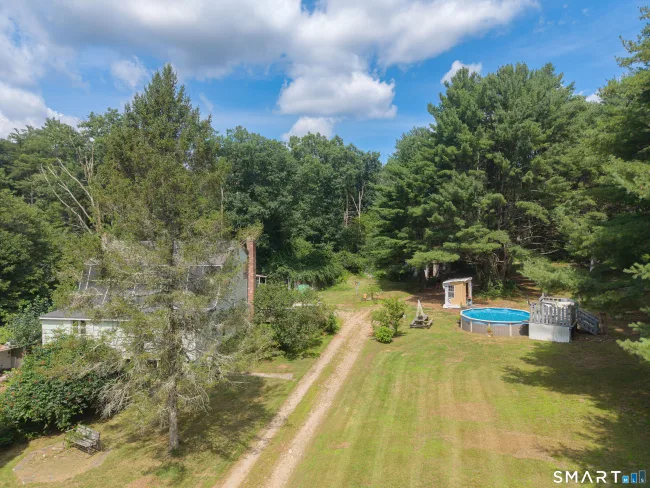 660 East Thompson Road, Thompson, CT