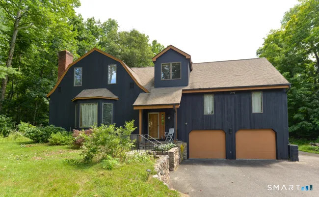 60 Old Field Road, Southbury, CT
