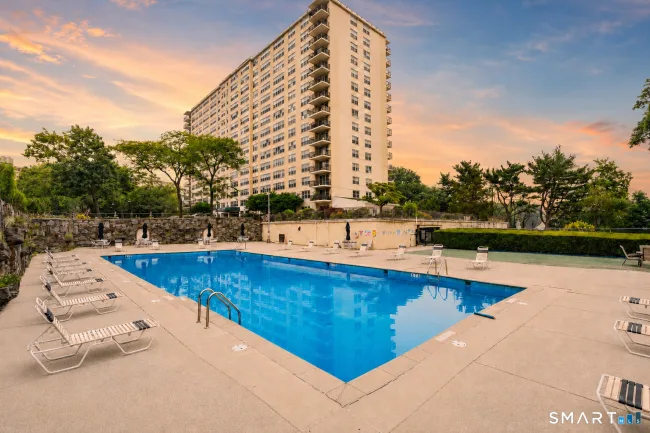 2625 Park Avenue #11F, Bridgeport, CT