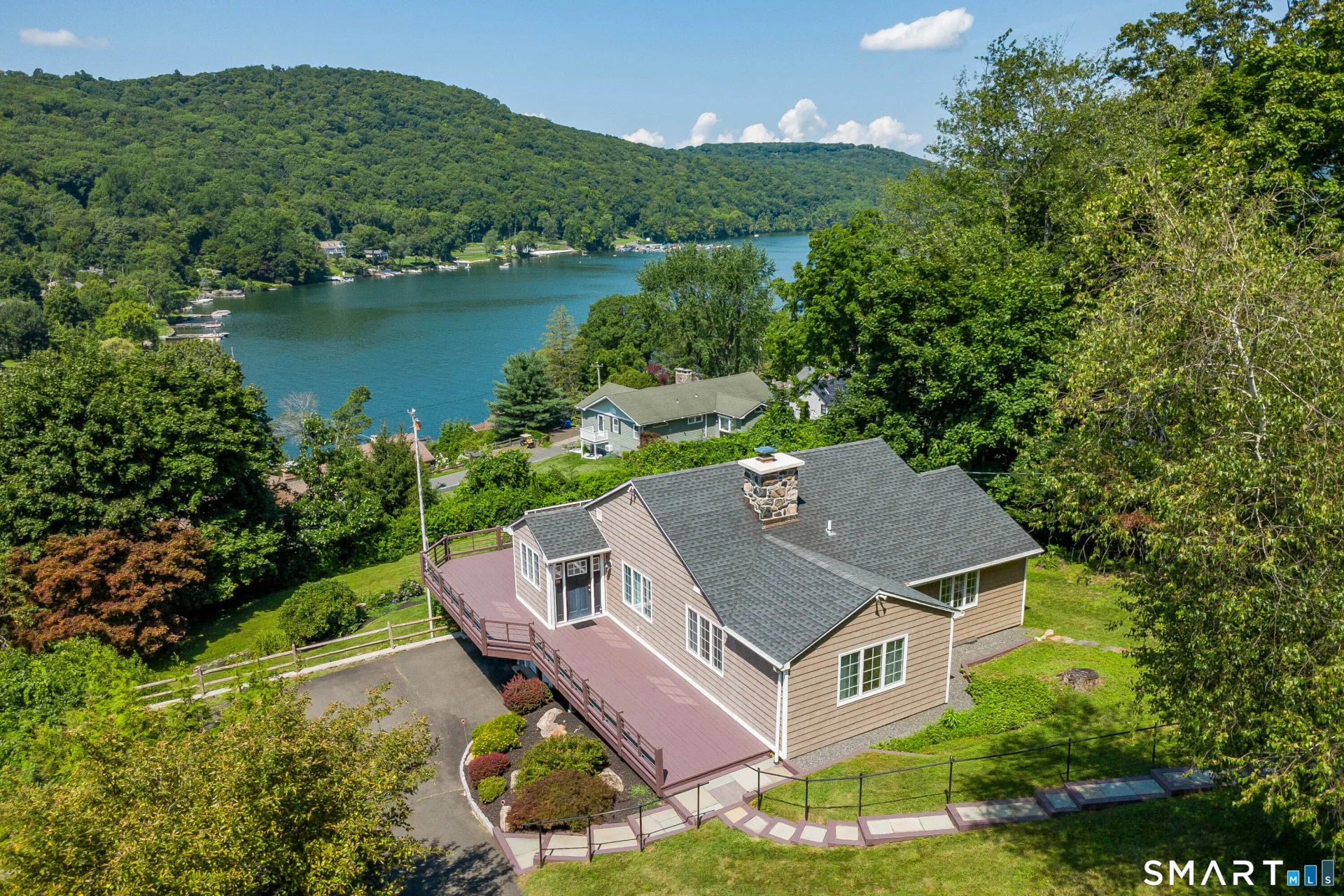 36 Sunset Trail, New Fairfield, CT