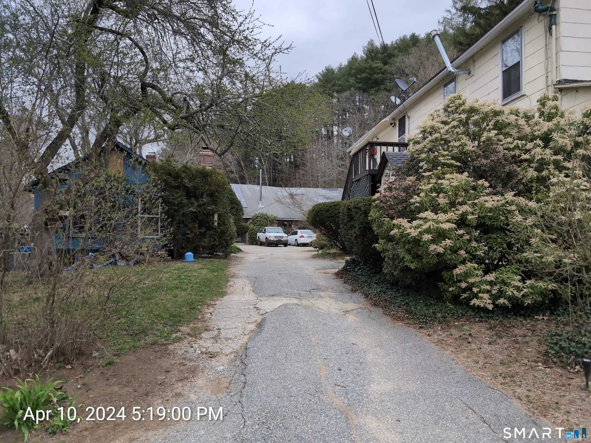 642 Old Hartford Road, Colchester, CT