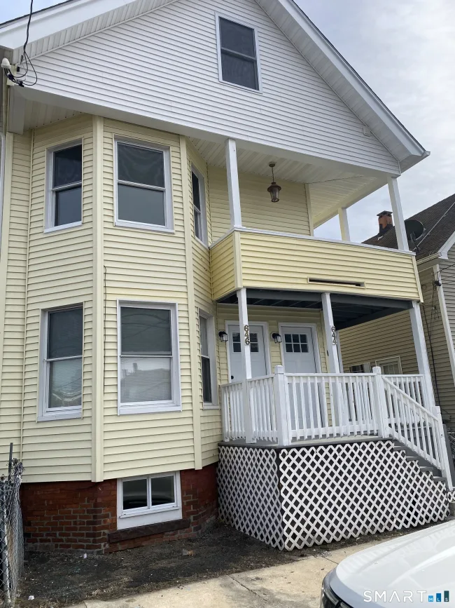 644-646 Hallett Street