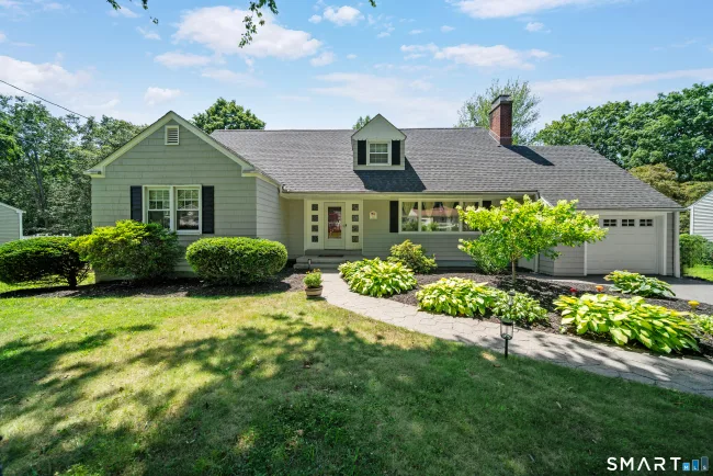 12 Arbor Terrace