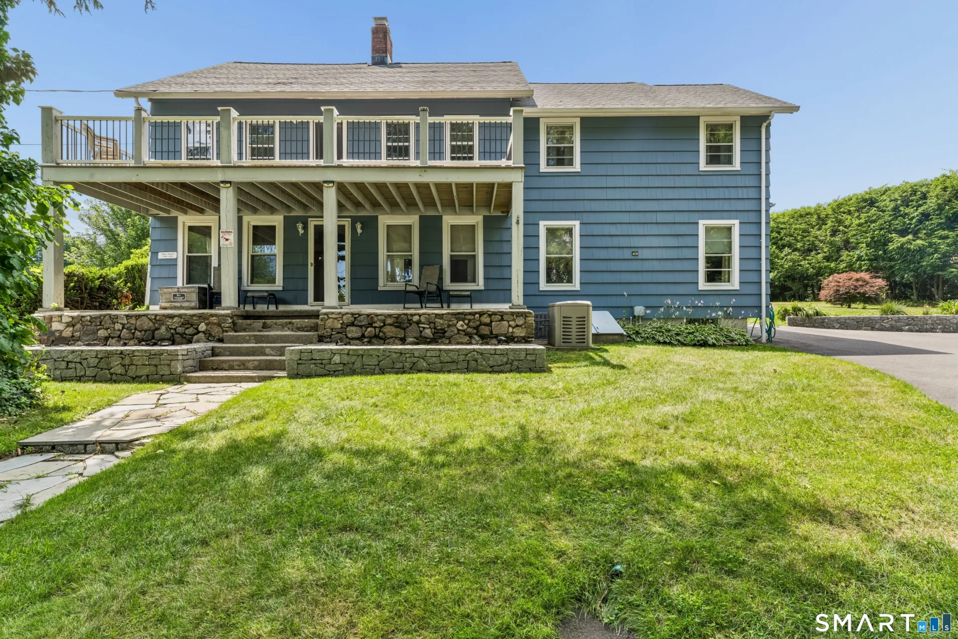 34 Lake Avenue, Trumbull, CT