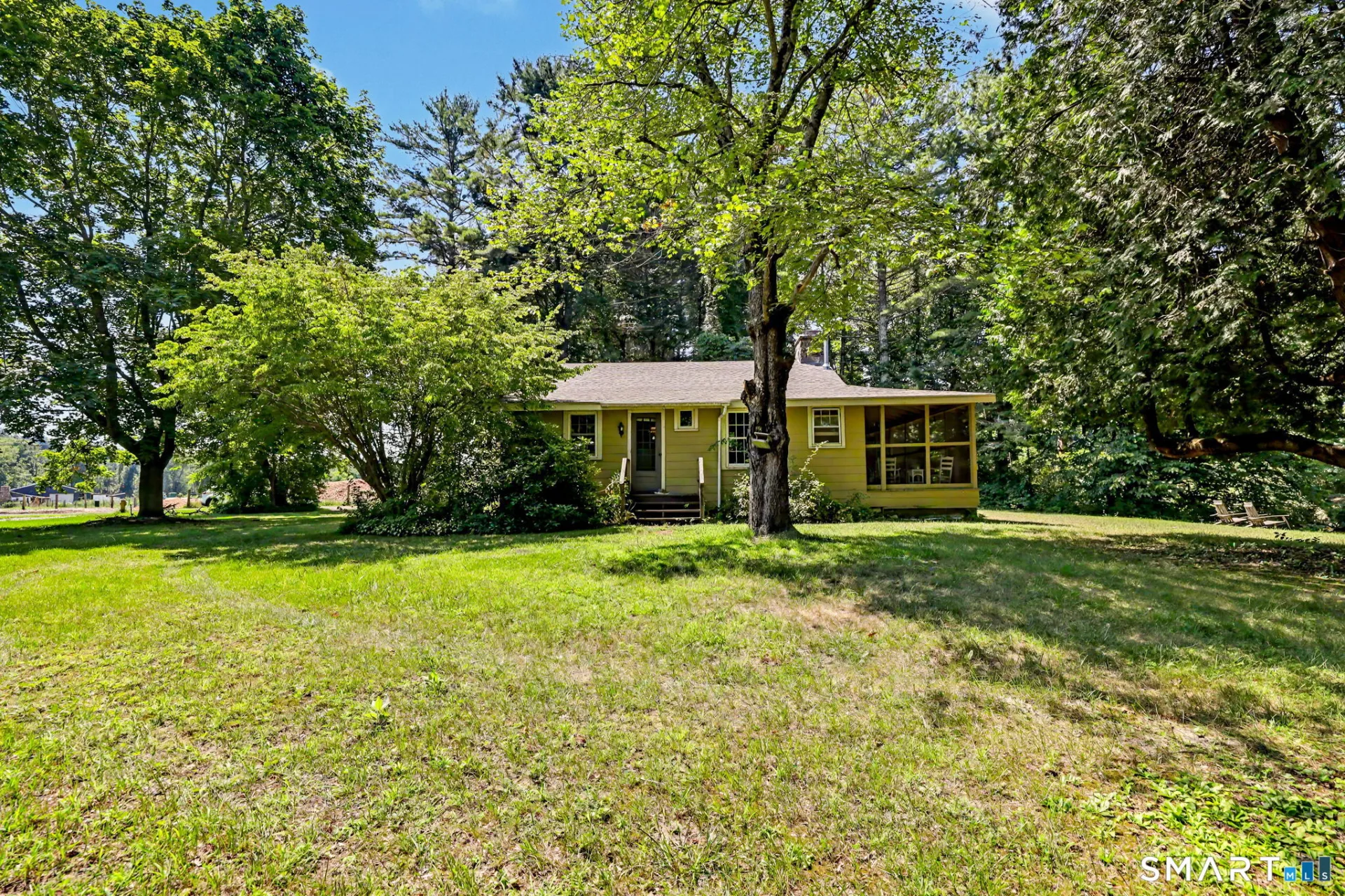 22 Raymond Avenue, North Canaan, CT