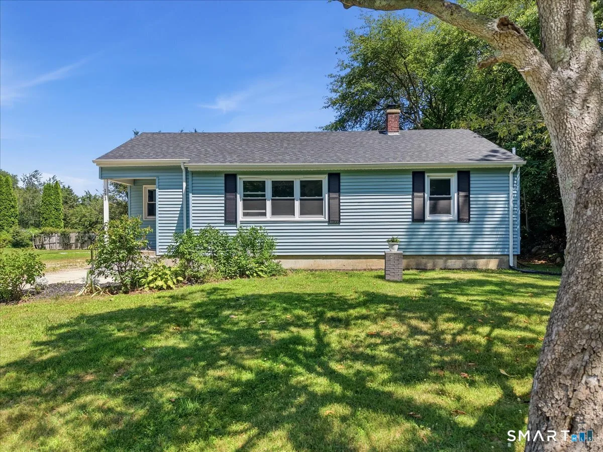 133 Bloomingdale Road, Waterford, CT