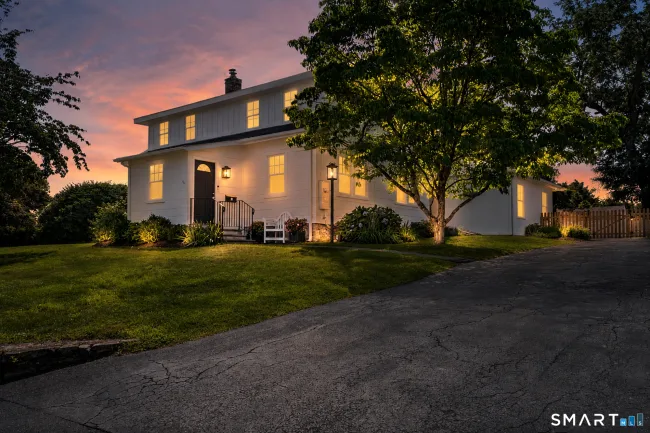 6 Hillsdale Avenue
