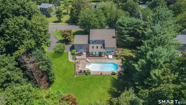 Fairlawn Drive, Wallingford, CT