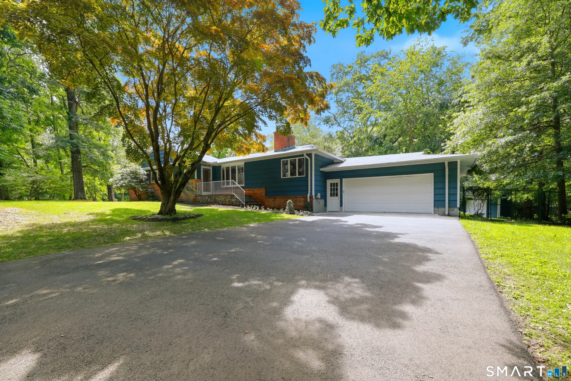 207 Barncroft Road, Stamford, CT