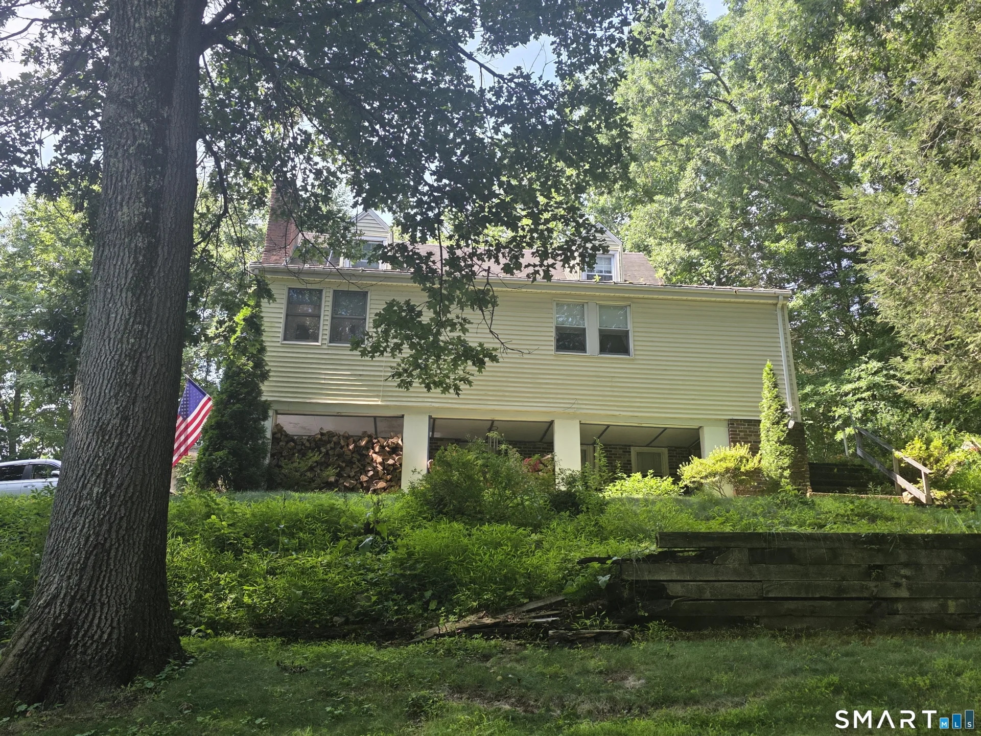 205 Cottage Street, Monroe, CT