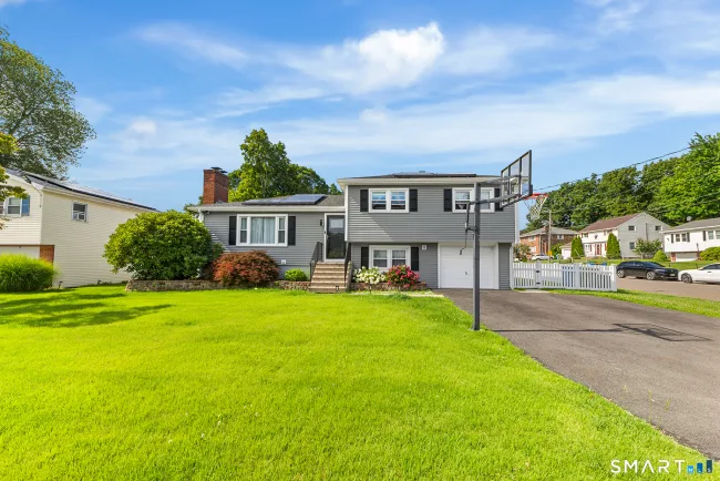 35 Wedgewood Drive