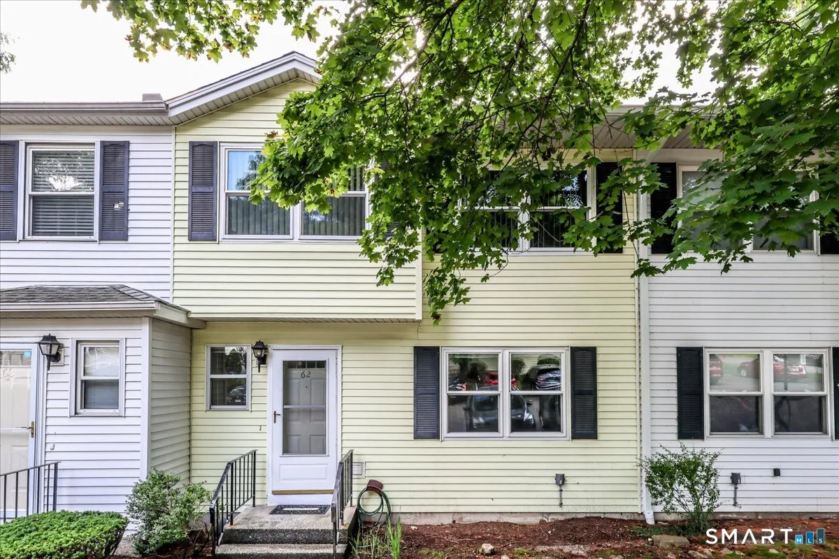 25 Padanaram Road #62, Danbury, CT