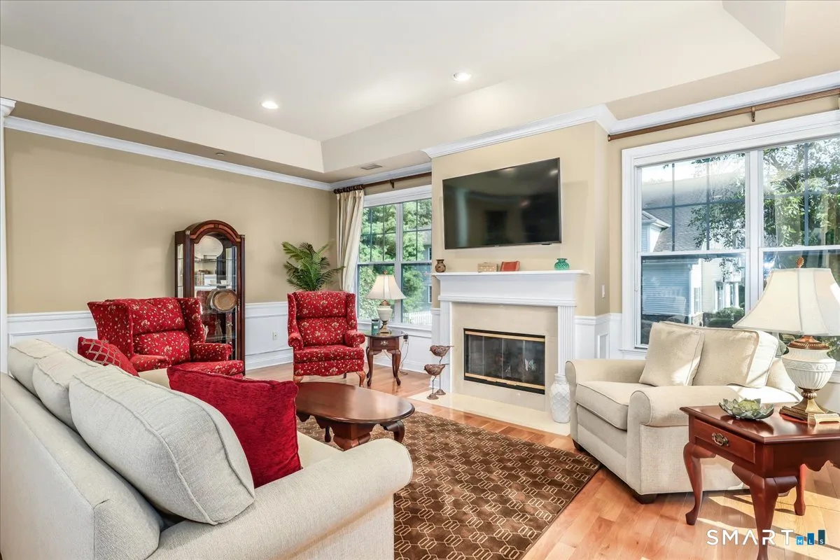 16 Franklin Court #16, Newtown, CT