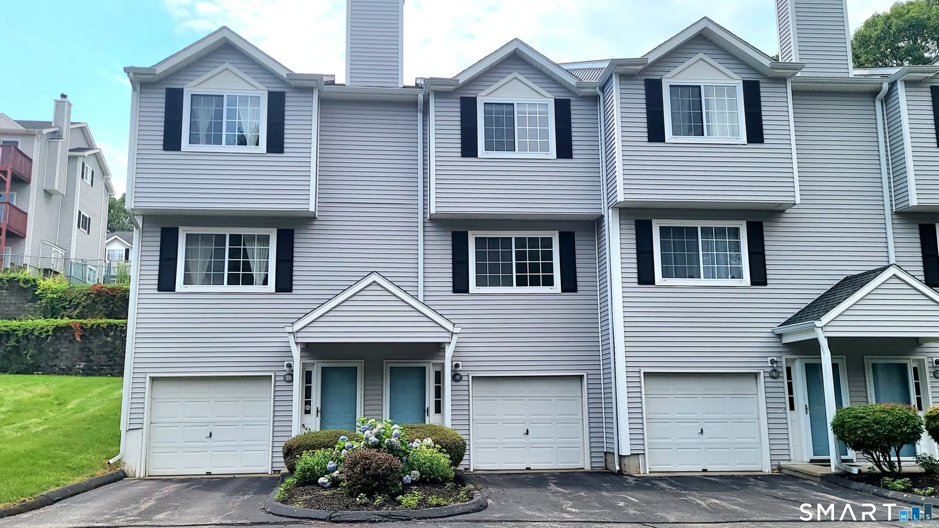 310 Boston Post Road #9, Waterford, CT