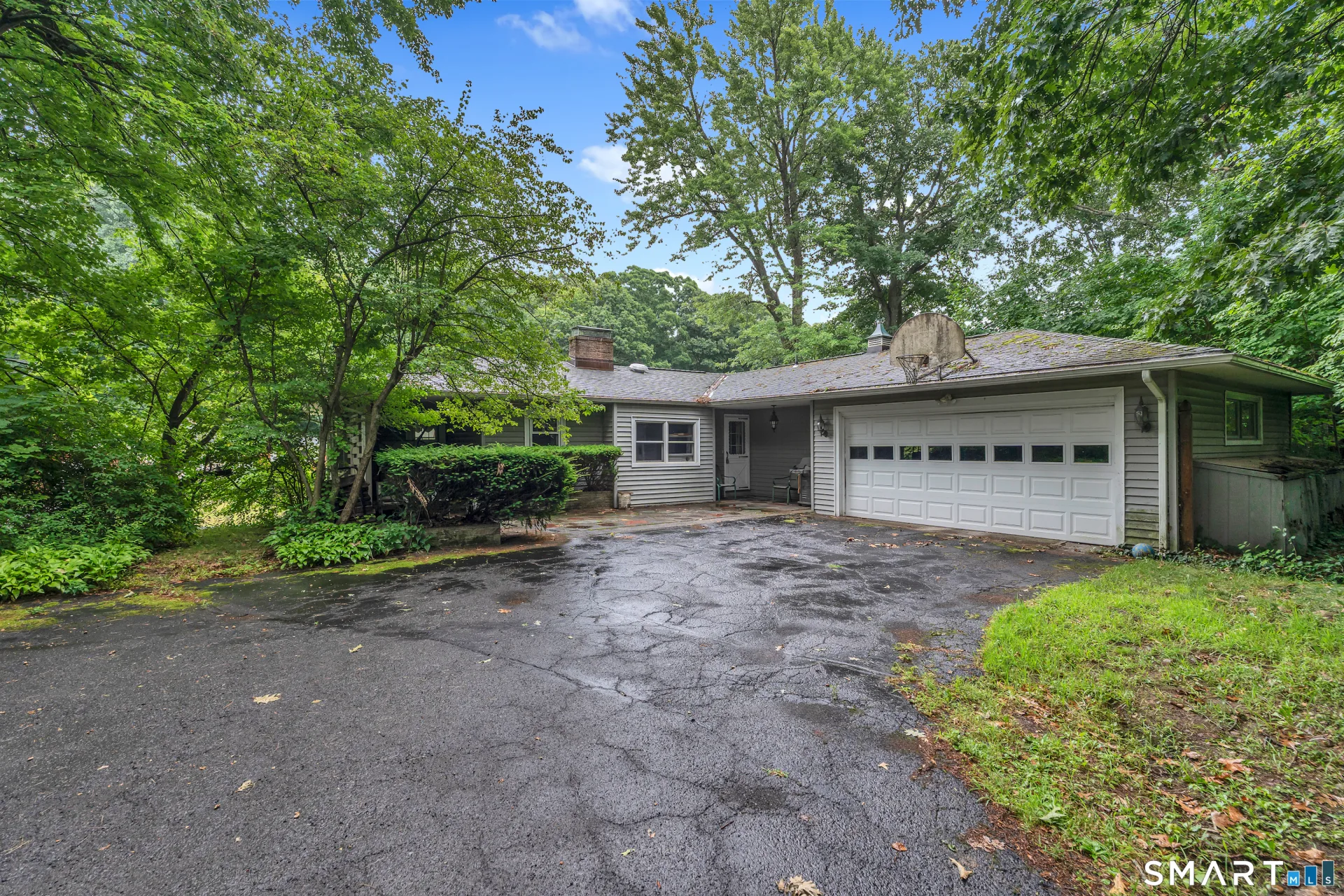 53 Bird Road, Naugatuck, CT
