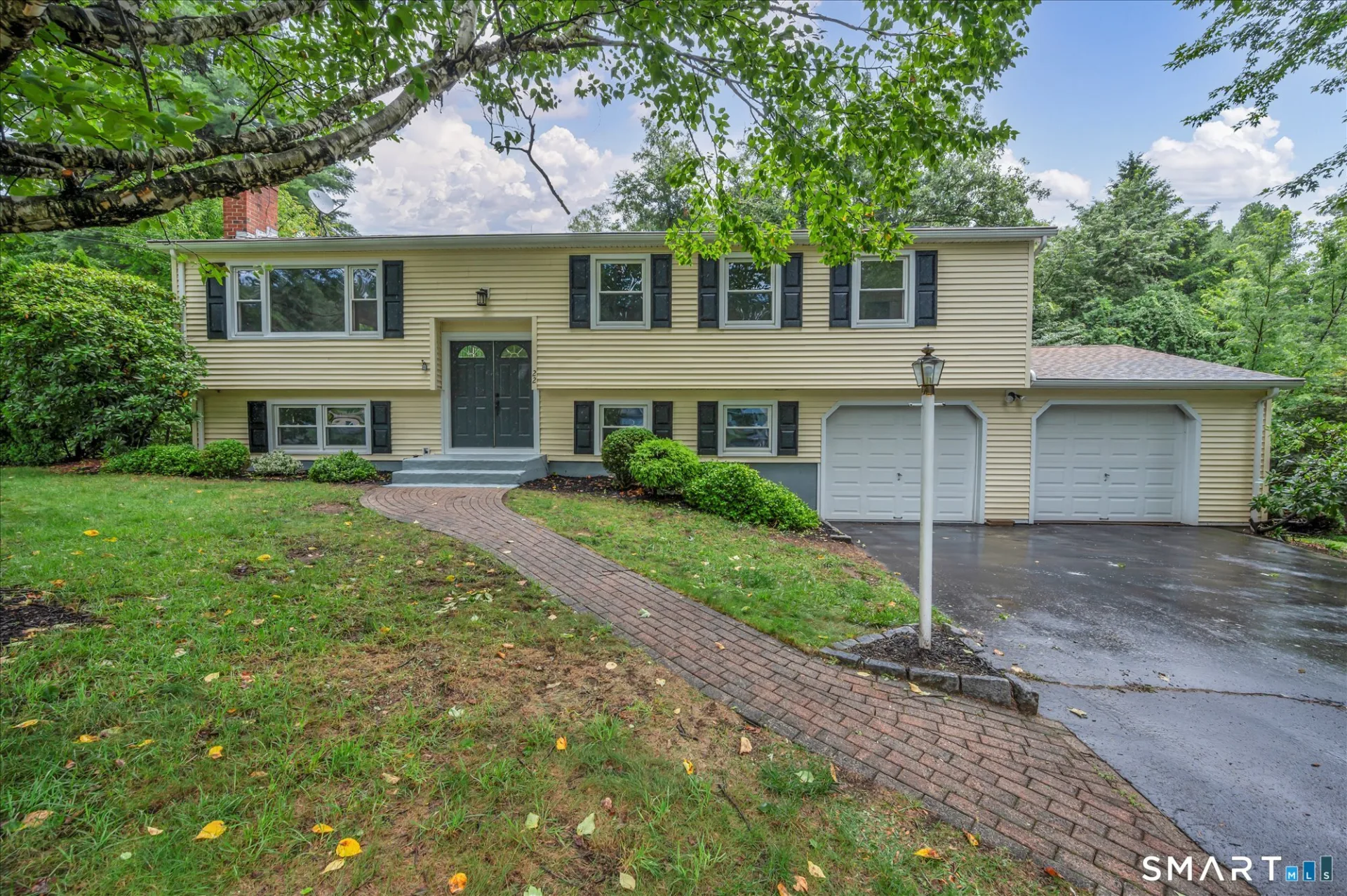 22 Settler Circle, Windsor, CT