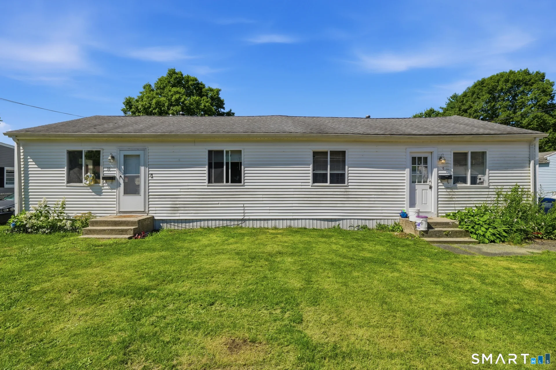 8 Midway Oval, Groton, CT