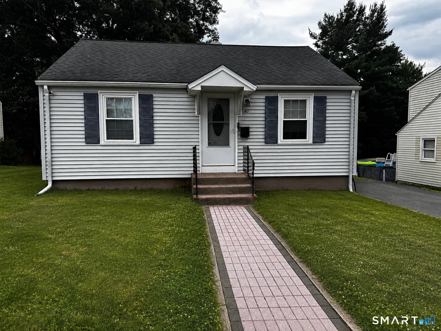 41 Bilyue Road, Manchester, CT