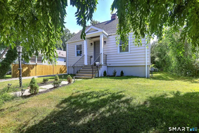 18 Drake Street, Stratford, CT