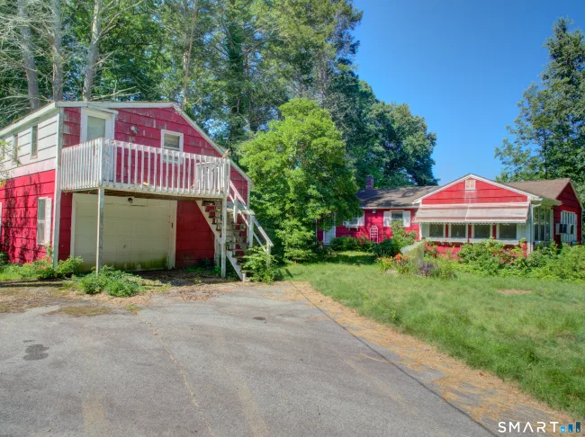 16 Breaults Lane, Thompson, CT