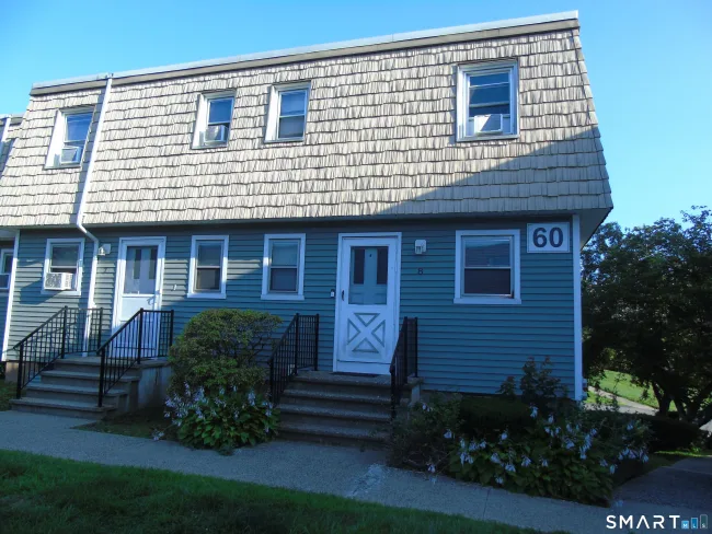 60 MEETINGHOUSE Village #08